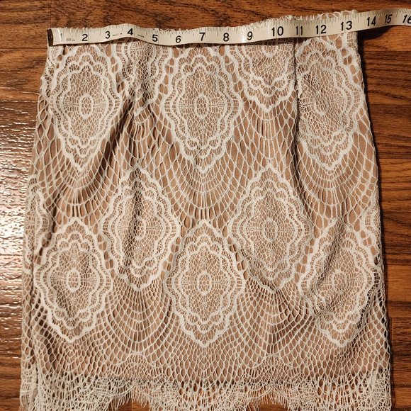 ~*LACE SET*~ - Picture 4 of 4